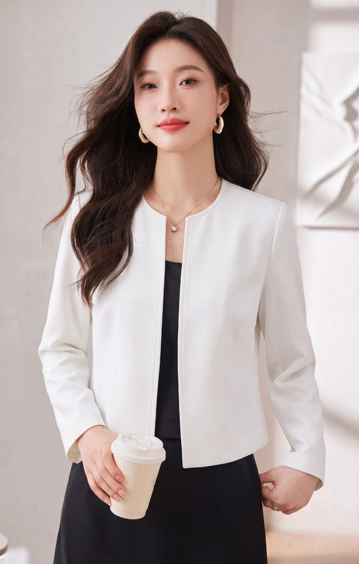 ROUND WHITE BLAZER