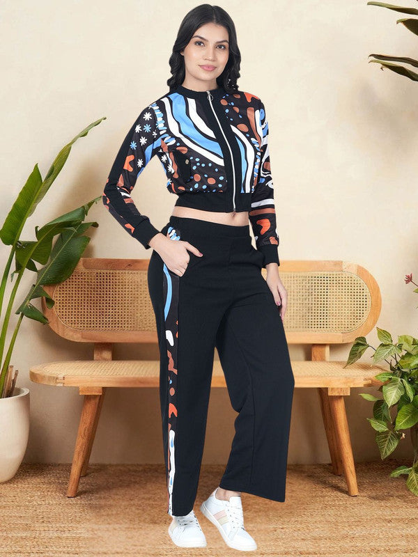 Printed black cropped jacket and pants