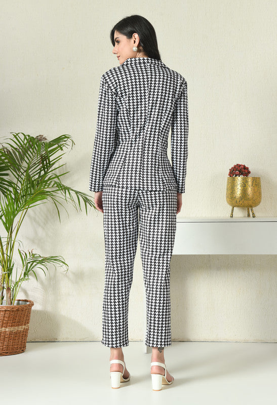 Checkered Print Coat & Pant